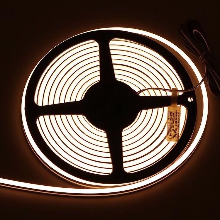 2700K διευθετήσιμος αντι σιλικόνης κτυπά το νέο φω'των λουρίδων των οδηγήσεων για τη διακόσμηση σπιτιών