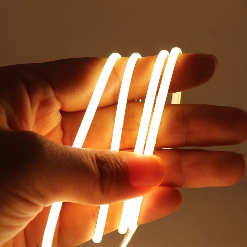 Ελαφρύ δευτερεύον τοπ εκπέμποντας ΚΔ Dimmable 560Chips/M 16.4FT ΣΠΑΔΊΚΩΝ των ΣΥΝΕΧΩΝ 24V οδηγήσεων