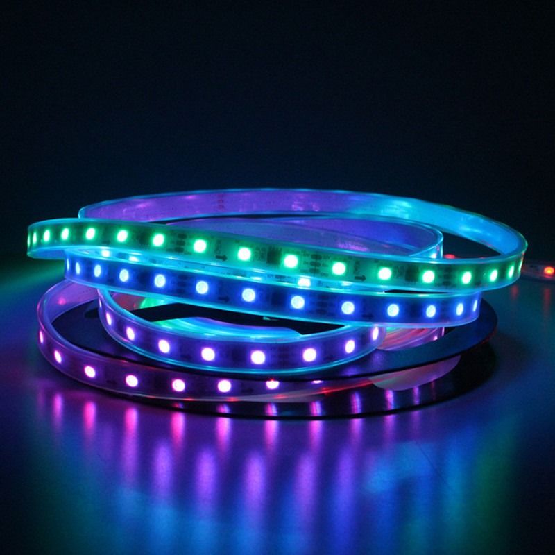 Ελαφριά WS2812B 5050SMD μεμονωμένη προσπελάσιμη 16.4FT 60Pixels/M 300Pixels των RGB εύκαμπτων οδηγήσεων λουρίδα εικονοκυττάρου των οδηγήσεων λουρίδων